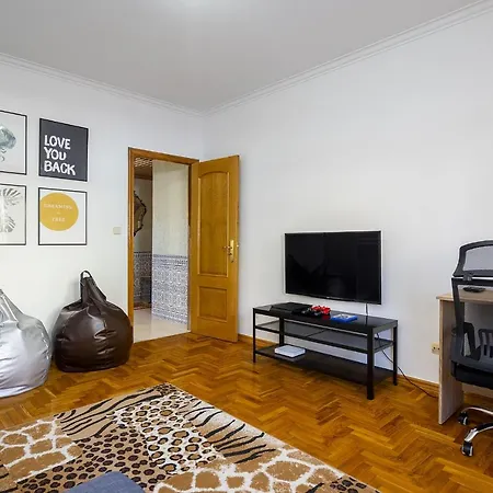 Апартаменты Whome Perfect Family Hideout W/ac & 4br + 5ba Кашкайш