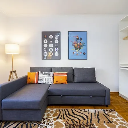 Whome Perfect Family Hideout W/ac & 4br + 5ba *